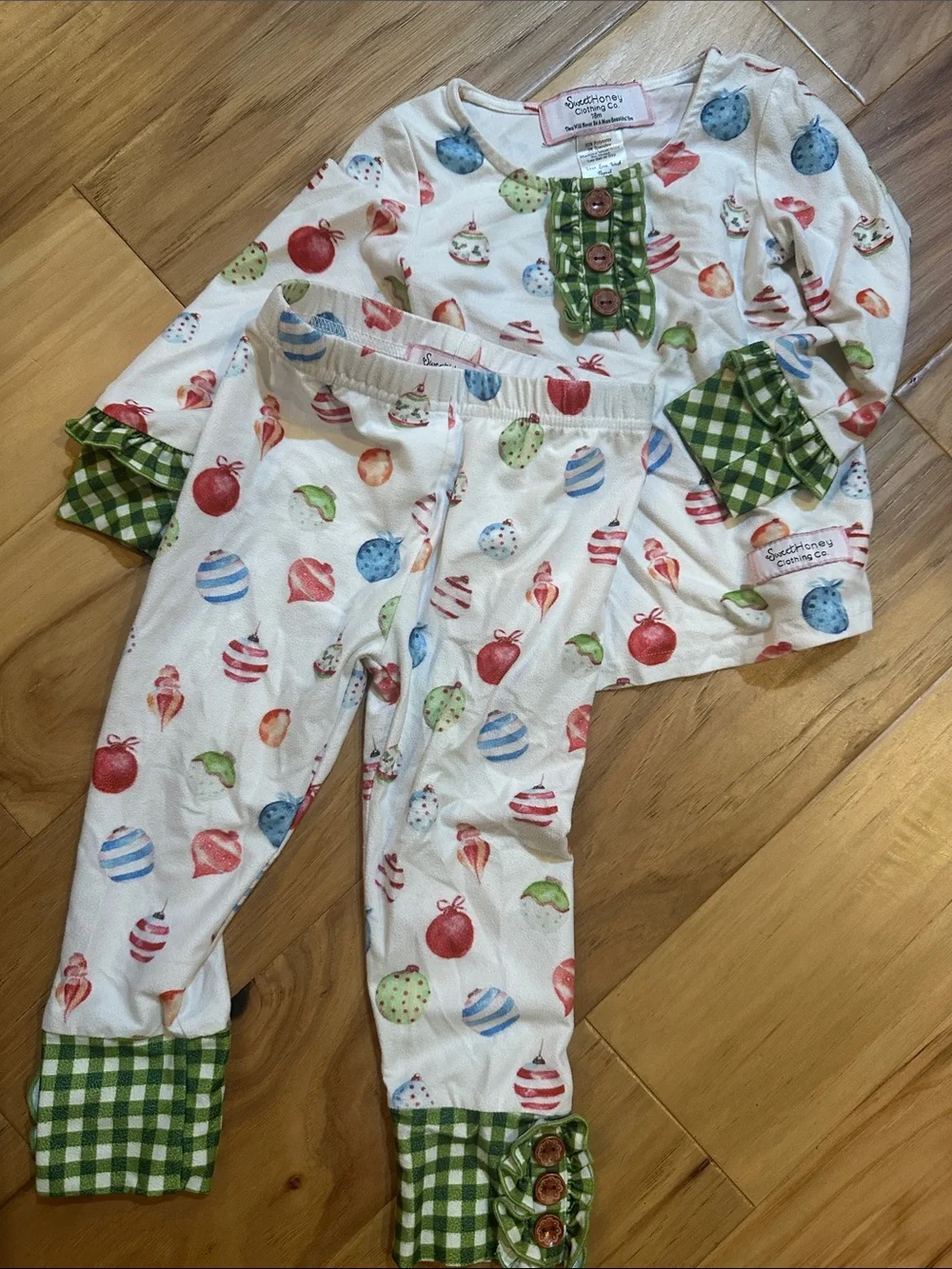 SweetHoney Ornament Kids Pajama Set with Green Gingham Trim